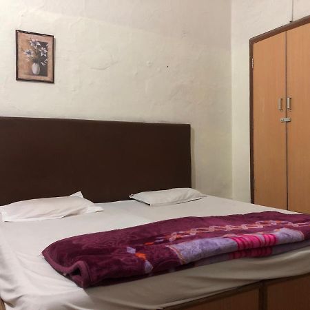 Hotel Grand Barrack Khandwa Εξωτερικό φωτογραφία