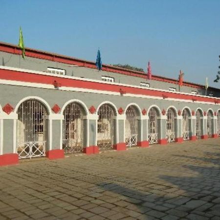 Hotel Grand Barrack Khandwa Εξωτερικό φωτογραφία